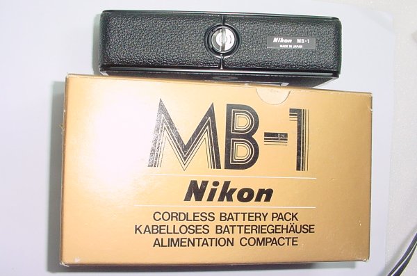 Nikon MB-1 with 2x MS-1 AA battery Pack For MD-1 & MD-2 Motor Drive