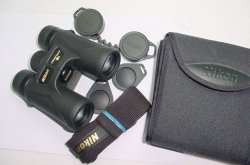 Nikon Prostaff 7s Waterproof 10x30 Binoculars