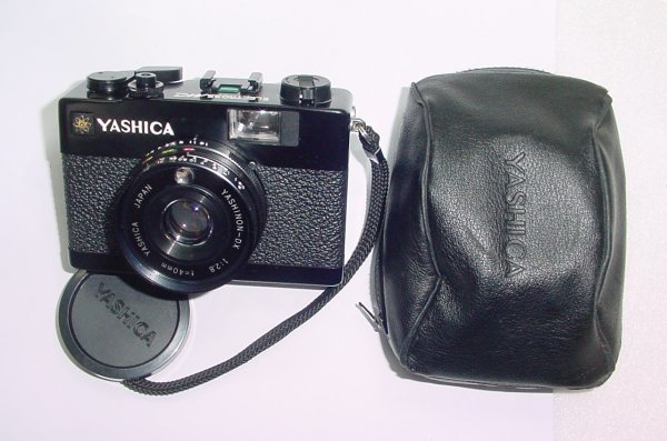 Yashica Electro 35 MC Film Camera With 40mm F/2.8 Lens