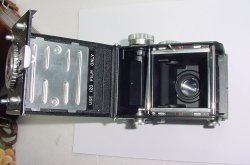 Yashica-E YE 120 Film 6x6 Medium Format Camera with Yashinon 80/3.5 Lens
