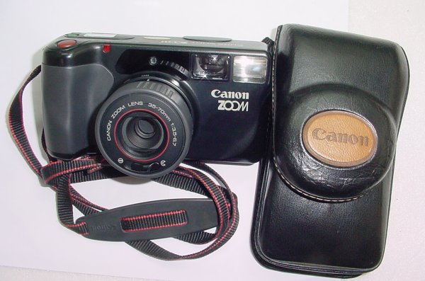 Canon SURE SHOT Zoom 35mm Film Point & Shoot Camera 35-70mm F/3.5-6.7 Zoom Lens