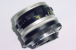 Nikon 28mm (2.8 cm) f/3.5 Auto NIKKOR-H Nippon Kogaku Pre-AI Lens