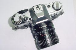 Canon AE-1 35mm SLR Film Manual Camera + Canon35-70mm F/3.5-4.5 FD Zoom Lens