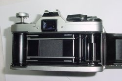 Canon AE-1 35mm SLR Film Manual Camera + Canon35-70mm F/3.5-4.5 FD Zoom Lens