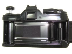 Canon AE-1 35mm SLR Film Manual Camera with 35-70mm F/3.5-4.5 FD Zoom Lens