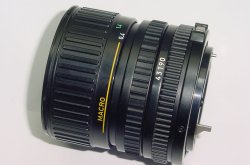 Canon 28-55mm F/3.5-4.5 Zoom FD Lens