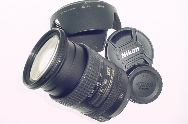 Nikon 16-85mm F/3.5-5.6G ED AF-S DX VR Nikkor Zoom Lens