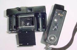 Rollei 35 B Film Camera with Triotar 40mm F/3.5 Lens