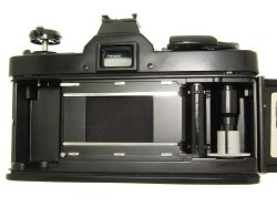 minolta XG 9 35mm Film SLR Camera with minolta 50mm F/1.7 MD Rokkor Lens
