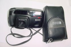 Ricoh Myport Zoom 90 Point & Shoot 35mm Film Camera 38-90mm Zoom Lens
