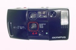 Olympus AF-1 Twin 35mm Film Point & Shoot Compact Camera 35-70mm Zoom Lens