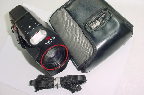 Yashica Samurai X3.0 35mm Film SLR Half Frame Point & Shoot Camera 25-75mm Lens