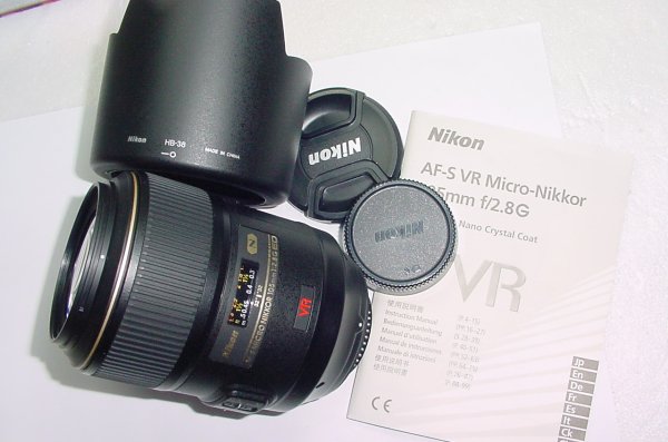 Nikon 105mm F/2.8G ED N AF-S Micro Nikkor Lens