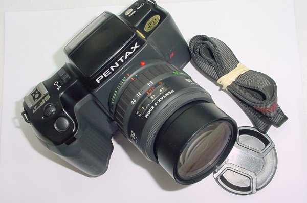 Pentax SF7 35mm Film SLR Camera + Pentax-F 28-80mm f3.5-4.5 Zoom Lens