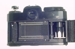 Rolleiflex SL 35 ME 35mm Film SLR Camera + Planar 50/1.8 Rollei-HFT Lens