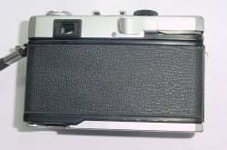 OLYMPUS 35 RC Rangefinder 35mm Film Camera with 42mm F/2.8 E.Zuiko Lens