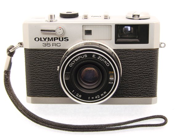 Olympus 35 RC Rangefinder 35mm Film Camera with 42/2.8 E.Zuiko Lens