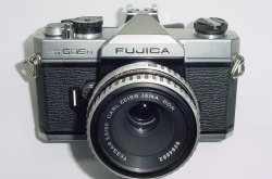 Fujica ST605N 35mm Film SLR Manual Camera with Carl Zeiss 50/2.8 Jena DDR Lens