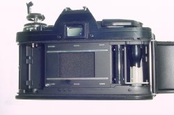 Minolta X-300 35mm Film SLR Manual Camera with Minolta 50mm F/1.7 Lens in Black