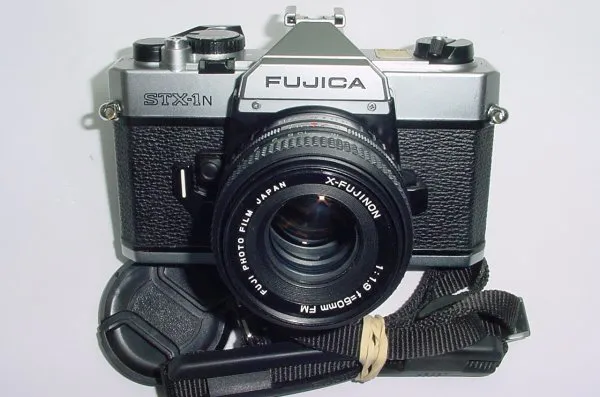 Appareils photo Reflex Argentique Fujica : les meilleurs prix sur le neuf et l'occasion