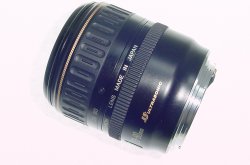 Canon 28-80mm F/3.5-5.6 USM EF Auto Focus Zoom Lens
