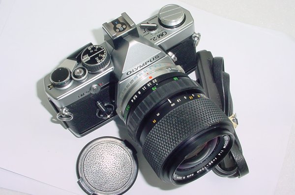 Olympus OM-2N 35mm Film SLR Manual Camera + Olympus 35-70mm f/4 Zuiko Zoom Lens