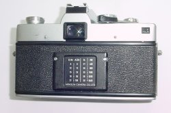 Minolta SRT303b 35mm Film SLR Manual Camera Body