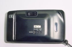 Yashica T5 D Point & Shoot Film Camera Carl Zeiss 35/3.5 T* Tessar Lens