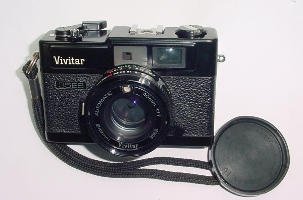 Vivitar 35ES 35mm Film Rangefinder Camera with 40mm F/1.7 Lens