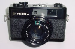 Yashica Electro 35 GX 35mm Film Rangefinder Camera 40mm F/1.7 DX Lens