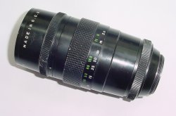 Pentacon 200mm F/4 G.D.R M42 Screw Mount Manual Focus Portrait Lens