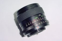 Petri 28mm f/2.8 Auto M42 Screw Mount Wide Angle Manual Focus Lens