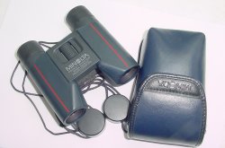 Minolta 8x22 8.2° Wide Angle Multi-Coated Compact Binoculars