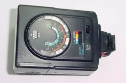 minolta AUTO 200X Shoe Mount Flash