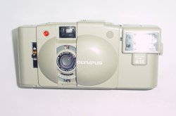 Olympus XA 2 Limited Edition Urban White Film Camera D.Zuiko Lens + A11 Flash