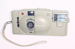 Olympus XA 2 Limited Edition Urban White Film Camera D.Zuiko Lens + A11 Flash