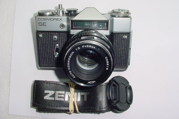 Zenit Cosmorex SE 35mm Film SLR Camera with Cosmogon 58mm f/2 Lens