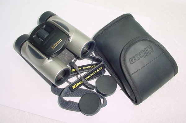 Nikon 8x25 8.2° Sportstar III Compact Binoculars