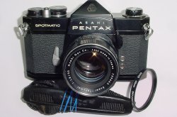Pentax SPOTMATIC SP 35mm Film SLR Camera + Super-Takumar 55/1.8 Lens in Black