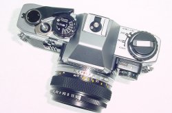 Olympus OM10 35mm Film SLR Manual Camera with 50/1.8 Zuiko Lens + MA