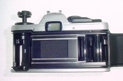 Olympus OM10 35mm Film SLR Manual Camera with 50/1.8 Zuiko Lens + MA