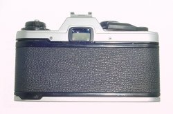 Olympus OM10 35mm Film SLR Manual Camera with 50/1.8 Zuiko Lens + MA