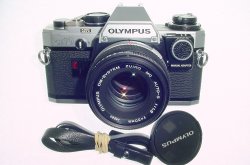 Olympus OM10 35mm Film SLR Manual Camera with 50/1.8 Zuiko Lens + MA