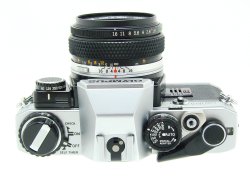 Olympus OM10 35mm Film SLR Manual Camera with 50/1.8 Zuiko Lens + MA
