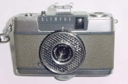 Olympus PEN-EE Half Frame 35mm Film Camera 30/2.8 Lens