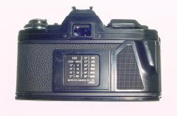 Minolta X-700 35mm Film SLR Manual Camera + Minolta 50mm F/1.7 MD Lens