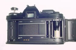 Minolta X-700 35mm Film SLR Manual Camera + Minolta 50mm F/1.7 MD Lens