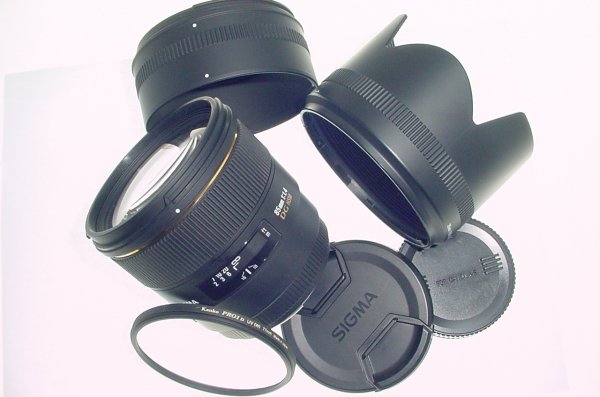 Sigma 85mm F/1.4 DG HSM EX Portrait Lens For Canon EF Mount