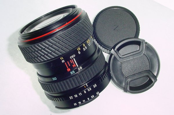 Tokina 28-70mm f/3.5-4.5 SD II Manual Focus AIs Zoom Lens For Nikon F Mount
