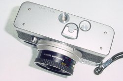 Petri Color 35 E fully automatic 35mm Film Camera with 40mm f/2.8 Lens